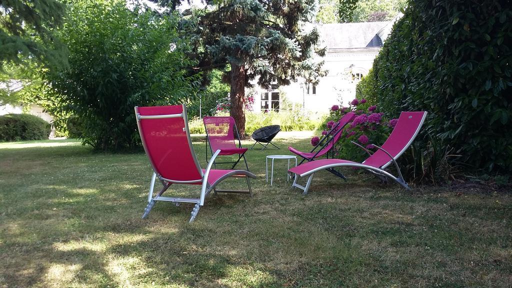 Domaine De L'Oie Rouge Bed and Breakfast Les Rosiers Εξωτερικό φωτογραφία